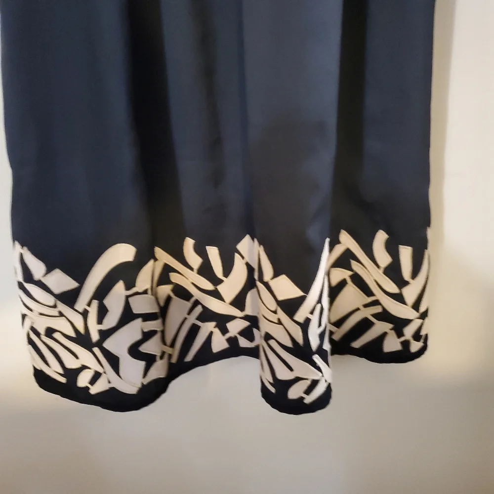 Ann Taylor loft dress - Picture 3 of 5